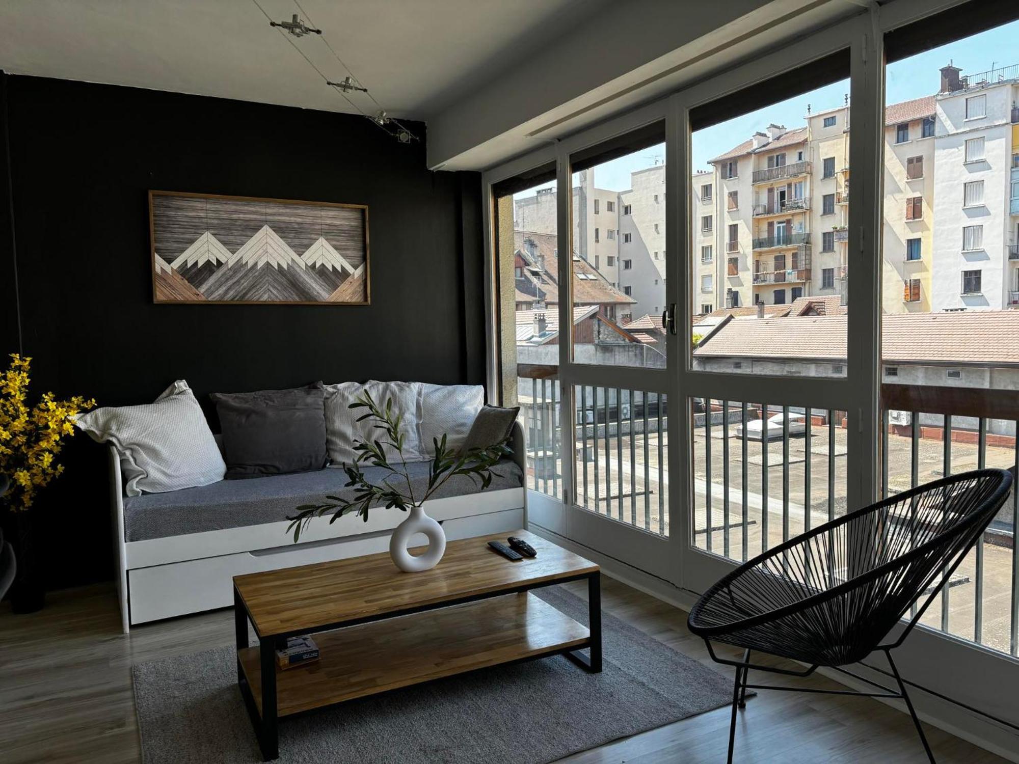 Appartement Hypercentre A 2 Min Du Lac Annecy Eksteriør billede